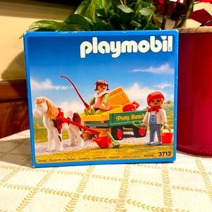 Playmobil pony ranch, #3713 unopened box